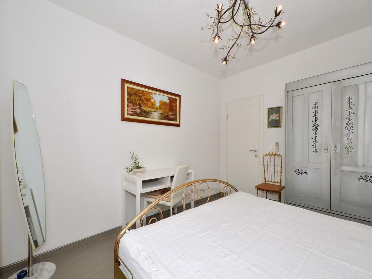 Dondras Residence Trogir Kültér fotó
