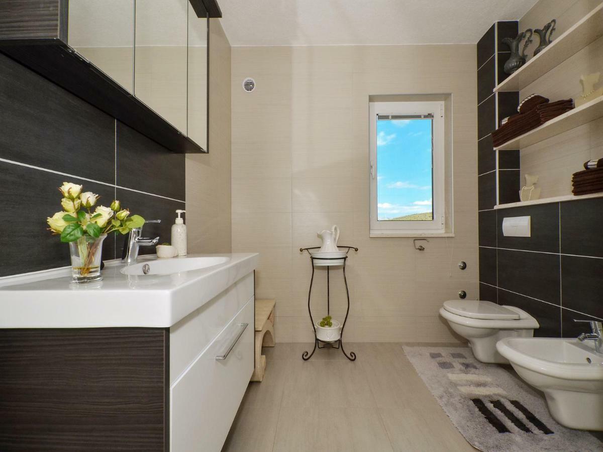 Dondras Residence Trogir Kültér fotó
